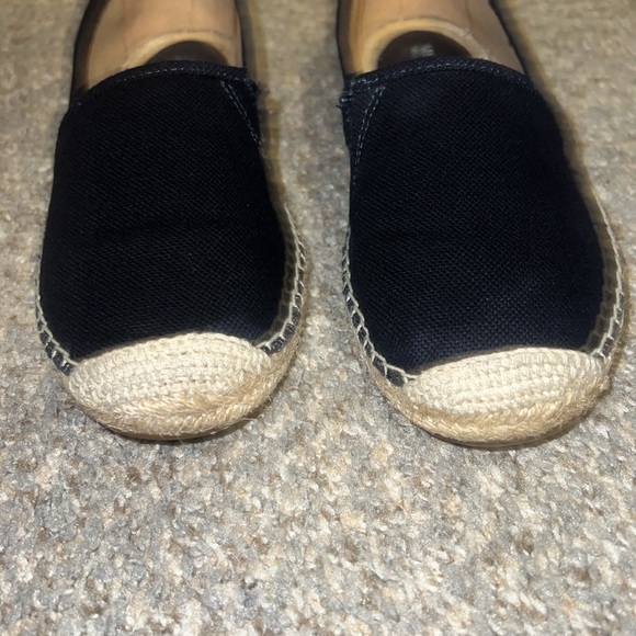 Michael Kors slip-ons. 6 - Picture 3 of 7